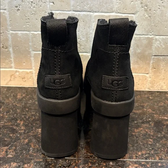 NWT UGG Black Mini New Heights 3” Platform Suede Boots Chunky Block Heel $200 - Picture 6 of 9